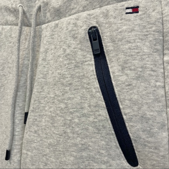 Tommy Hilfiger Sweatpants - Picture 3 of 6